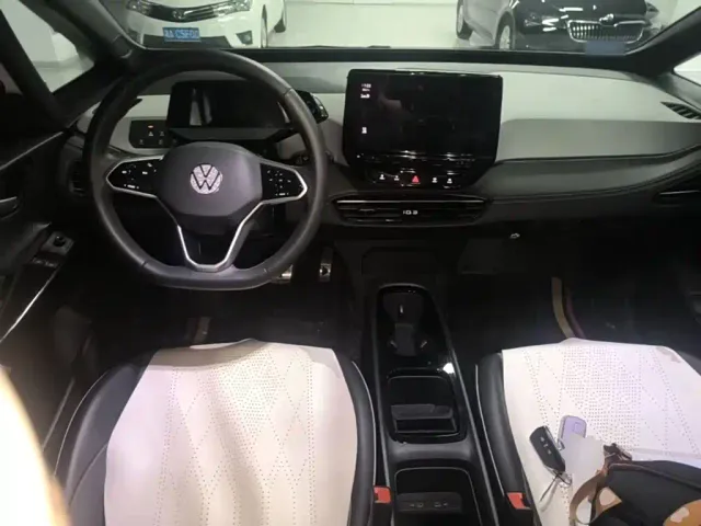 Volkswagen ID.3 — Фото автомобиля 9