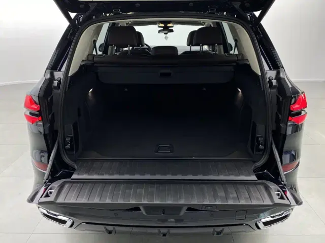 BMW X5 — Фото автомобиля 3