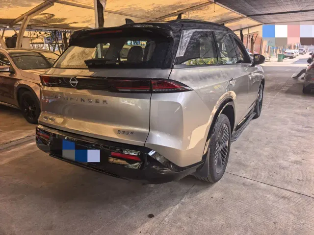 Nissan Terra — Фото автомобиля 19