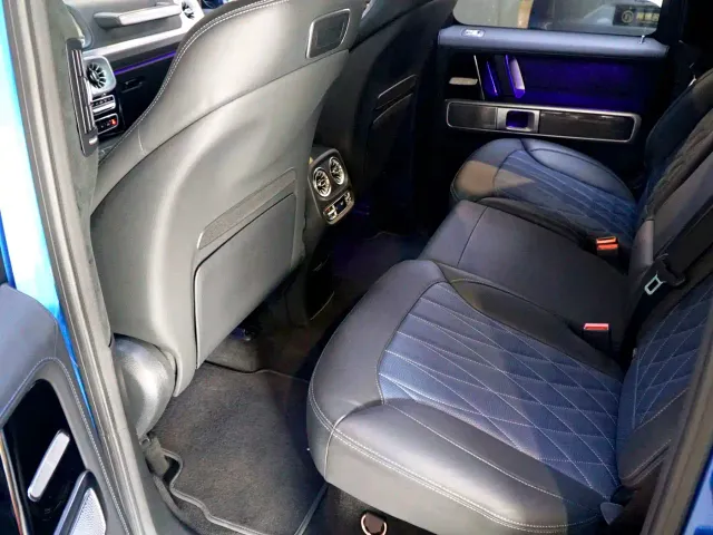 Mercedes-Benz G-Class — Фото автомобиля 12