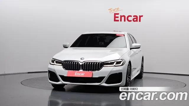 BMW 5 Series G30 — Фото автомобиля 3