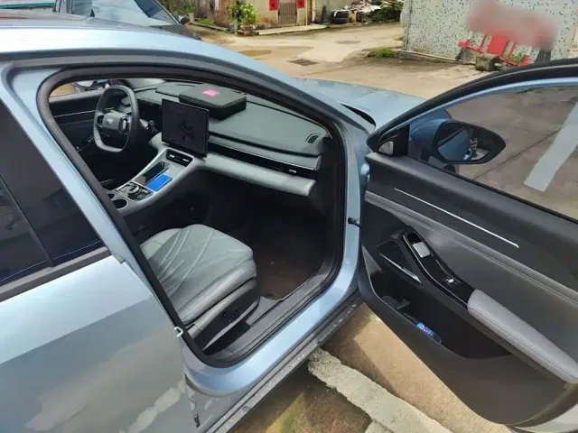 Geely Galaxy L6 — Фото автомобиля 17