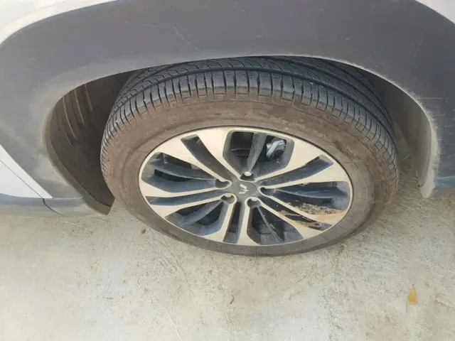 Wuling Starlight 560 — Фото автомобиля 6