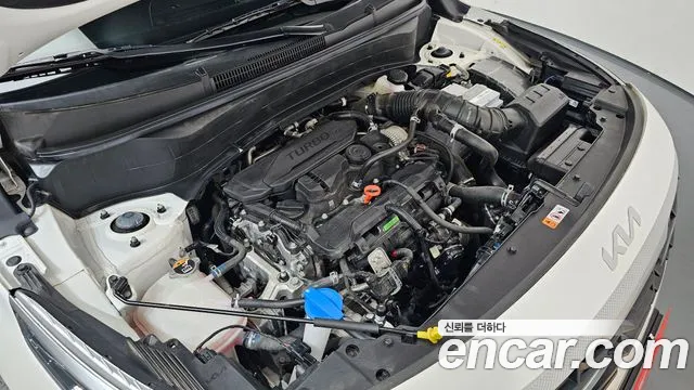 Kia Seltos — Фото автомобиля 9