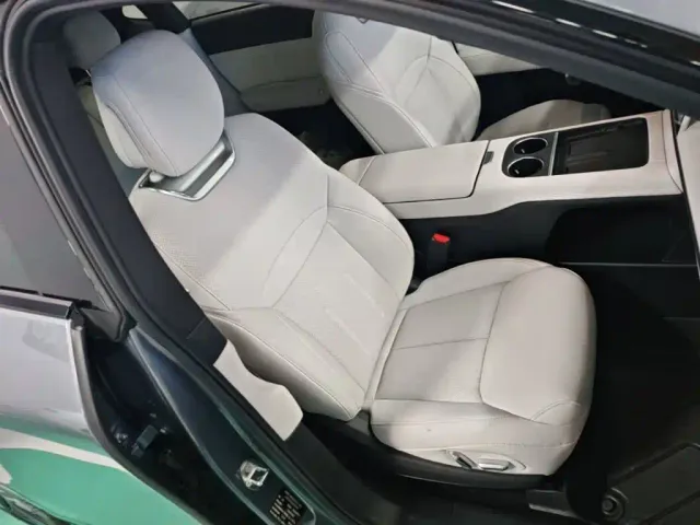Xpeng G6 — Фото автомобиля 24