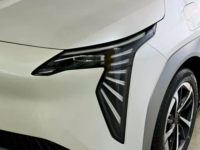 GAC Aion Y — Фото автомобиля 9