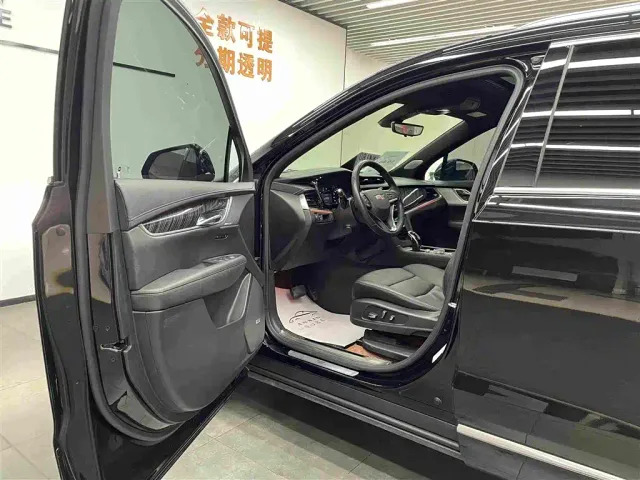 Cadillac Cadillac XT6 2022 2.0T 6-Seater 4WD Luxury Edition — Фото автомобиля 6