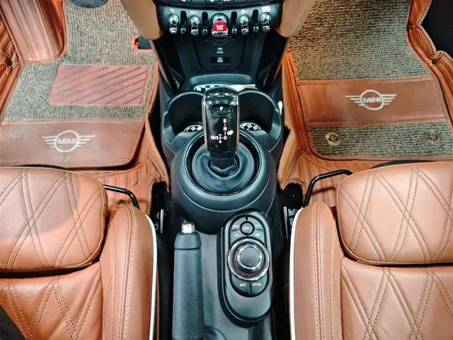 MINI Hatch — Фото автомобиля 16