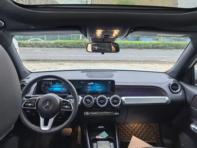 Mercedes-Benz EQB — Фото автомобиля 6