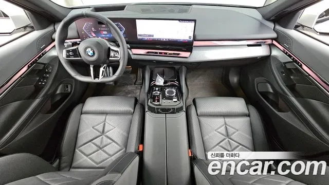 BMW 5-Series 5 серия (G60) 530i xDrive M Sport — Фото автомобиля 7