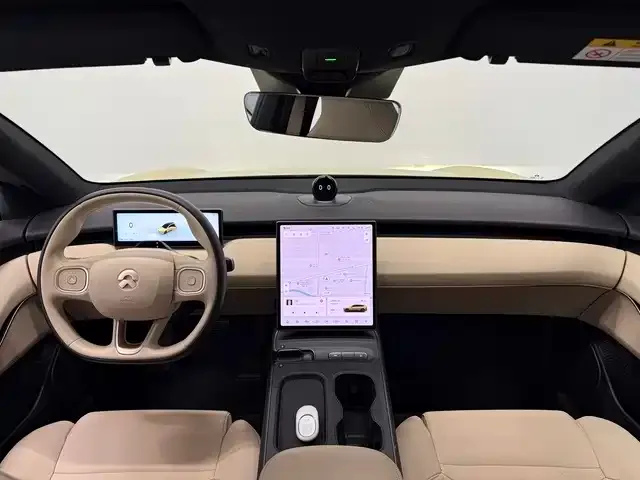Nio ET5 Touring — Фото автомобиля 4