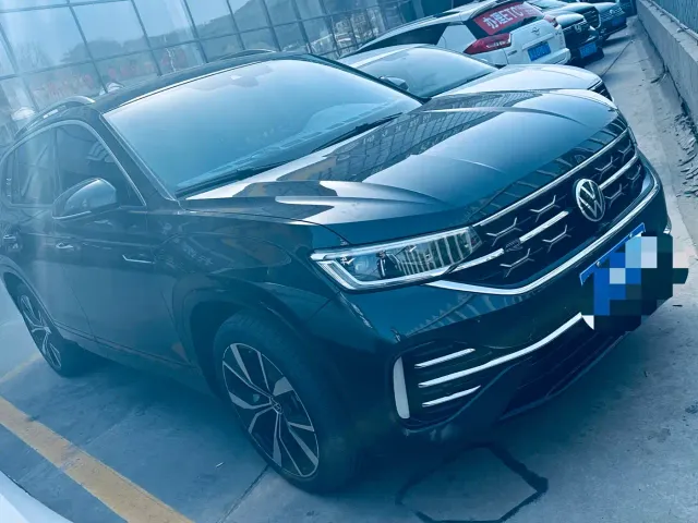 Volkswagen Tayron — Фото автомобиля 2