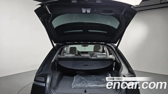 Hyundai Ioniq 5 — Фото автомобиля 24