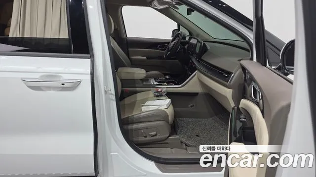 Kia Canival Carnival 4 поколение 9 мест Hi-Limousine — Фото автомобиля 21