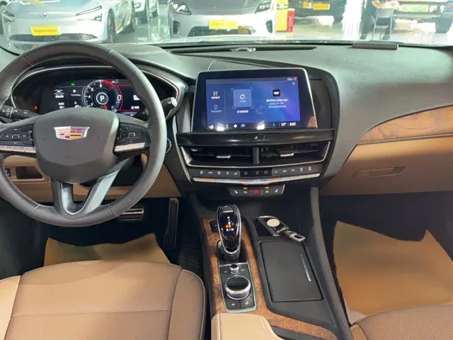 Cadillac CT5 — Фото автомобиля 13