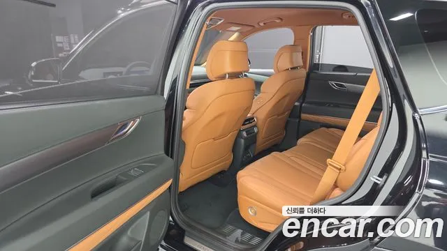 Genesis GV80 — Фото автомобиля 17