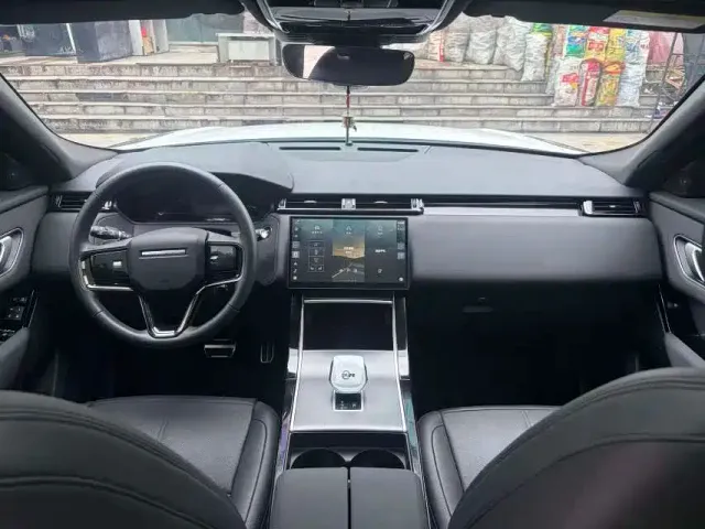 Land Rover Range Rover Velar — Фото автомобиля 5