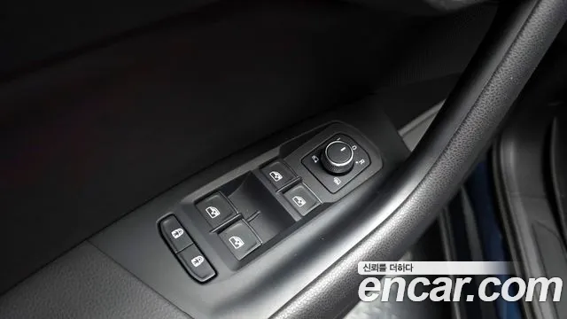 Volkswagen Touareg Touareg 3 поколение 3.0 TDI Premium — Фото автомобиля 25