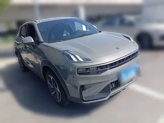 Lynk & Co 06 — Фото автомобиля 5