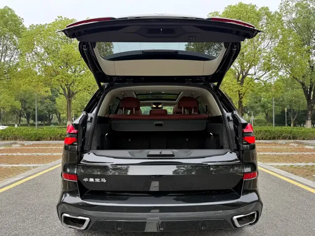 BMW X5 — Фото автомобиля 9