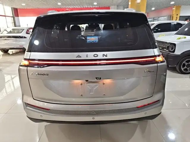 Aion AION Y 2023 Plus 510 Tech Edition — Фото автомобиля 5