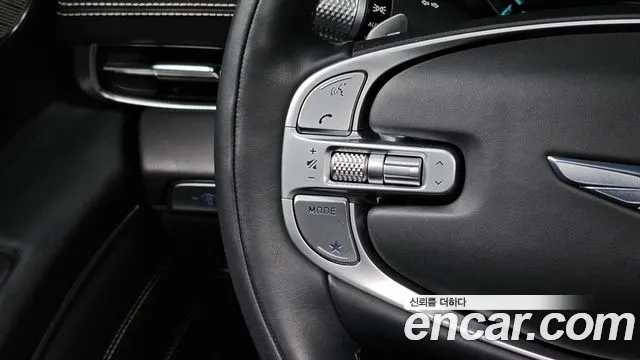 Genesis GV80 — Фото автомобиля 25