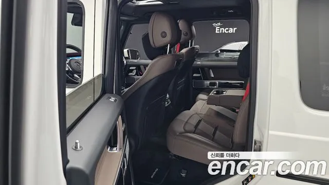 Mercedes-Benz G-Class — Фото автомобиля 9