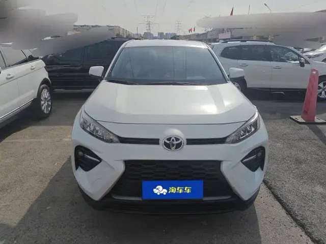 Toyota Wildlander — Фото автомобиля 2