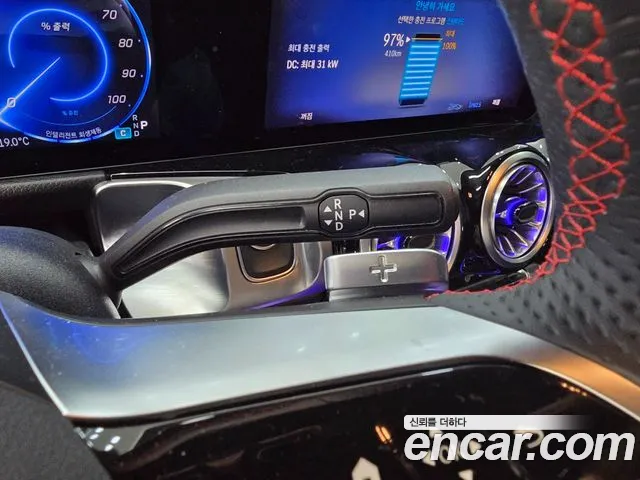 Mercedes-Benz EQB X243 — Фото автомобиля 9