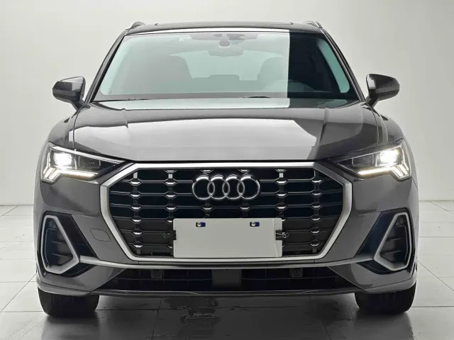 Audi Q3 — Фото автомобиля 2