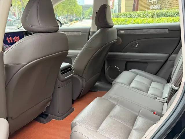 IM Motors IM LS6 2026 Extended Range 52 Max — Фото автомобиля 6