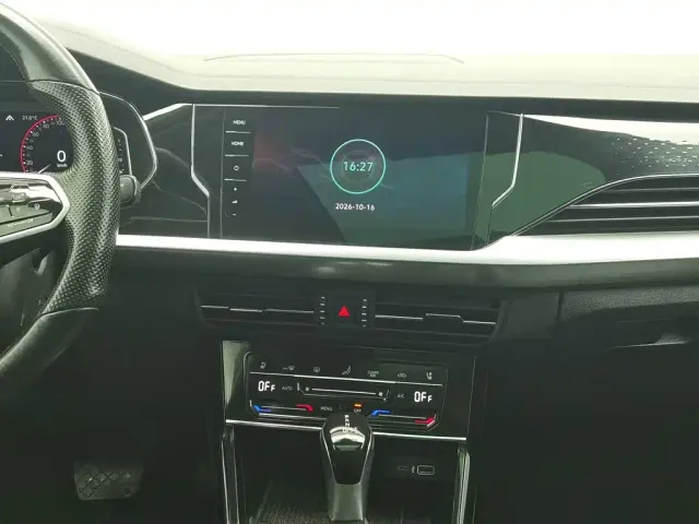 Volkswagen Passat — Фото автомобиля 12