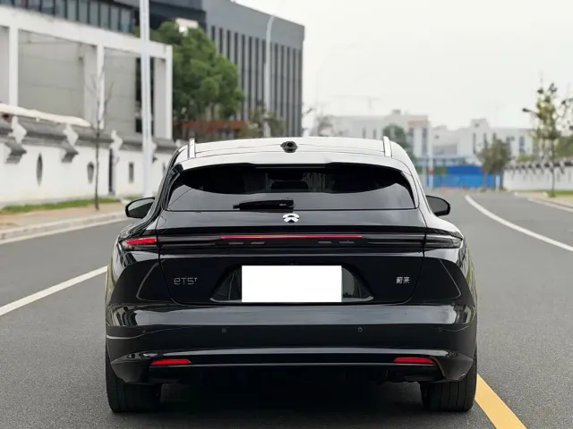 Nio ET5 Touring — Фото автомобиля 12