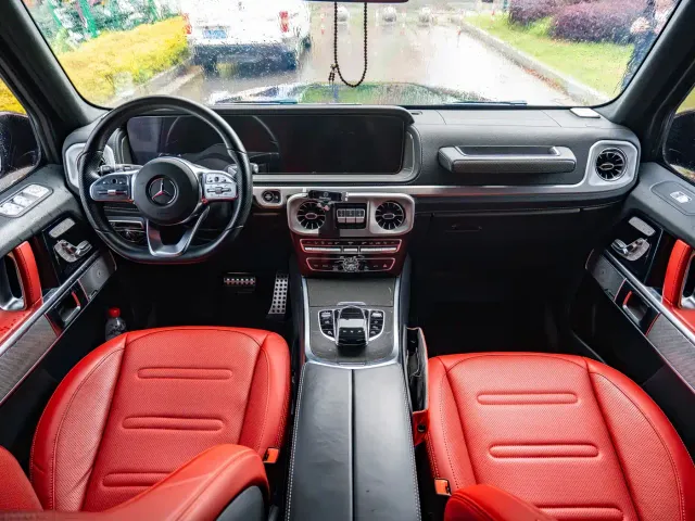 Mercedes-Benz G-Class — Фото автомобиля 11