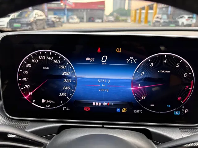 Mercedes-Benz C-Class — Фото автомобиля 16