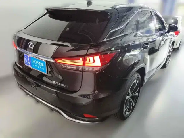 Lexus RX — Фото автомобиля 2