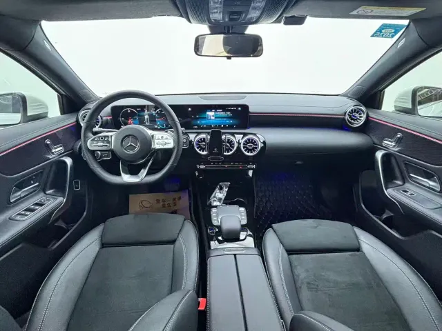 Mercedes-Benz A-Class — Фото автомобиля 7