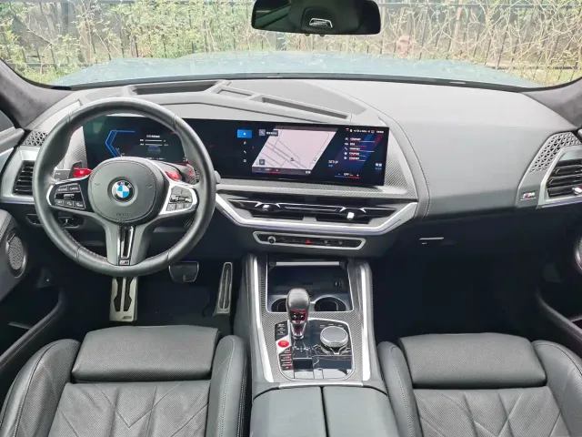 BMW XM — Фото автомобиля 9
