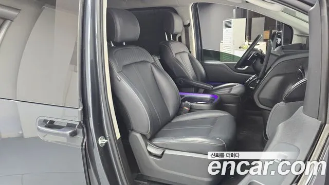 Hyundai Staria — Фото автомобиля 18