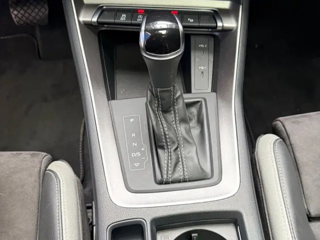 Audi Q3 — Фото автомобиля 15