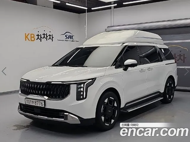 Kia Carnival — Фото автомобиля 2