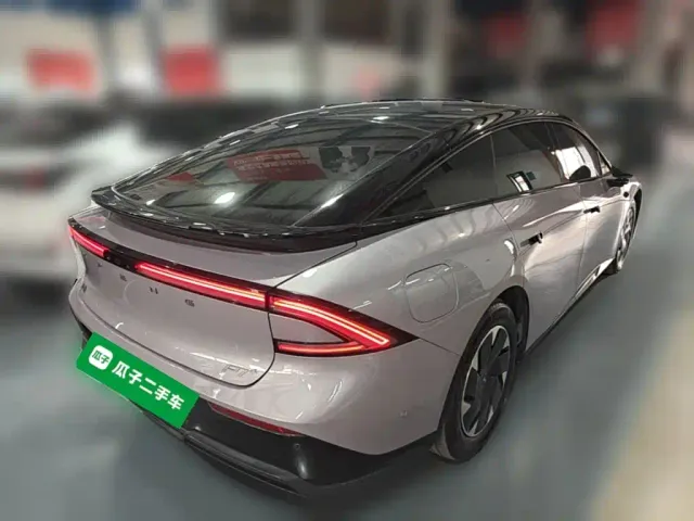 Xpeng P7+ — Фото автомобиля 9