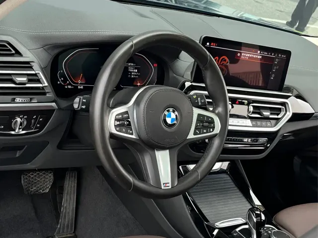 BMW BMW X3 2022 xDrive25i M Sport Package — Фото автомобиля 12