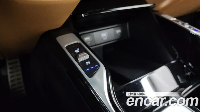 Kia Sorento Sorento 4-е поколение Бензин 2.5T 2WD — Фото автомобиля 22
