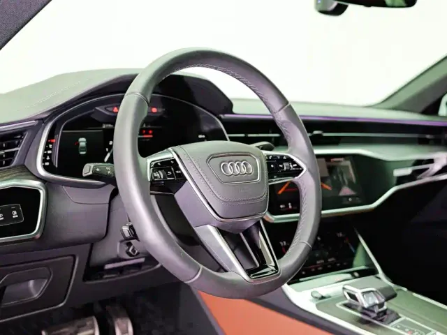 Audi A6L — Фото автомобиля 8