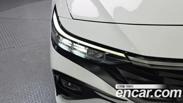 Hyundai Avante CN7 — Фото автомобиля 22