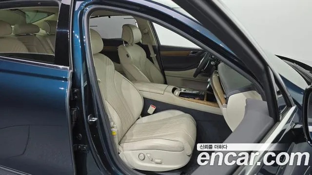 Genesis G80 Бензин 2.5 турбо AWD — Фото автомобиля 12