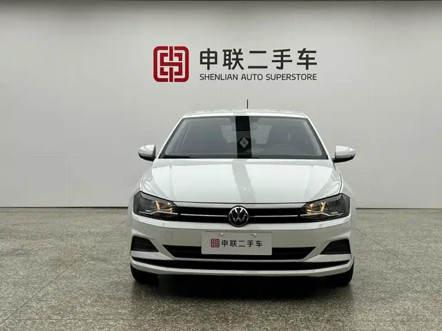 Volkswagen Polo — Фото автомобиля 5