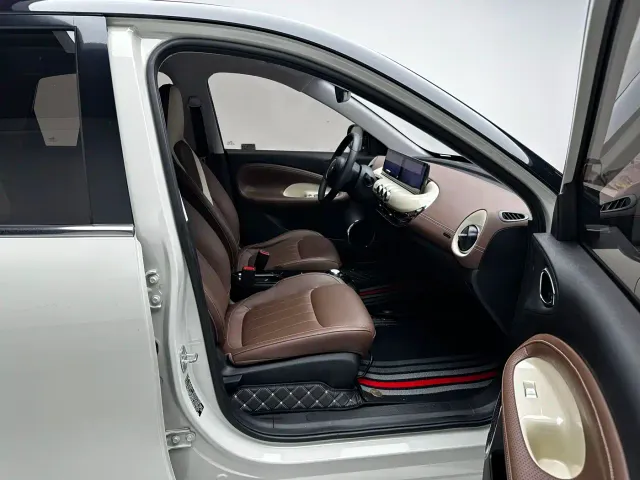 Wuling Bingo — Фото автомобиля 12