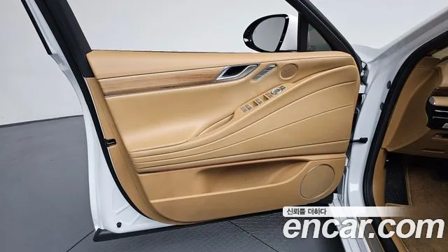 Genesis G80 RG3 — Фото автомобиля 13